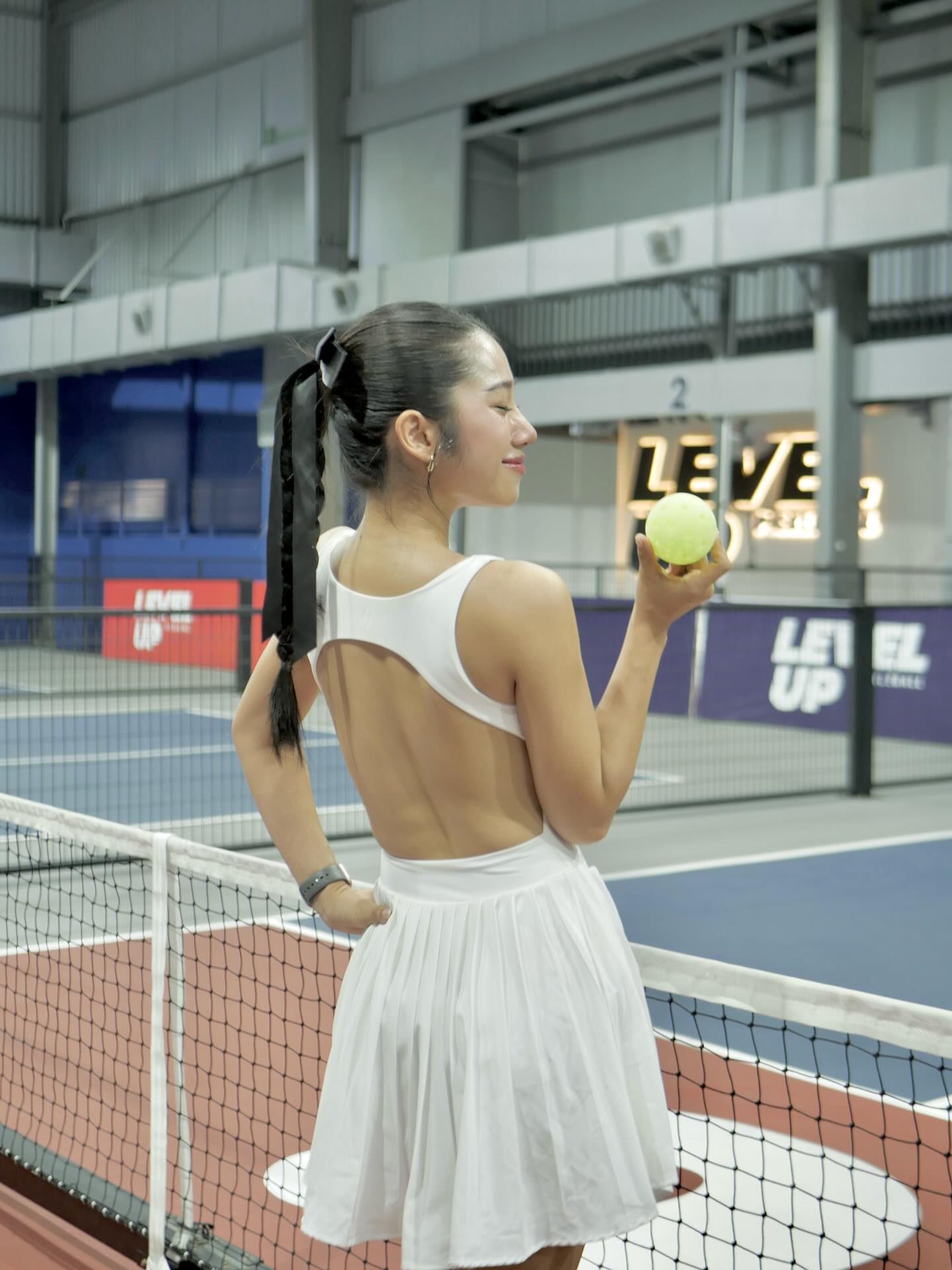Game - White