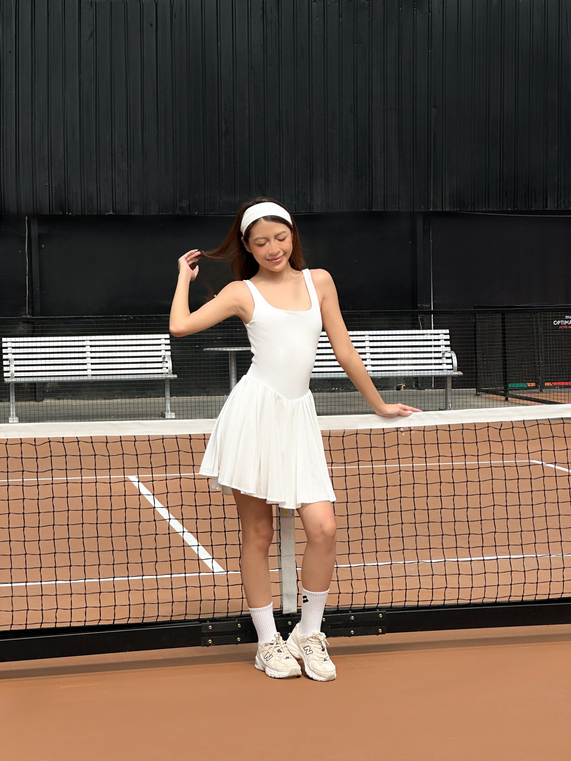Game - White