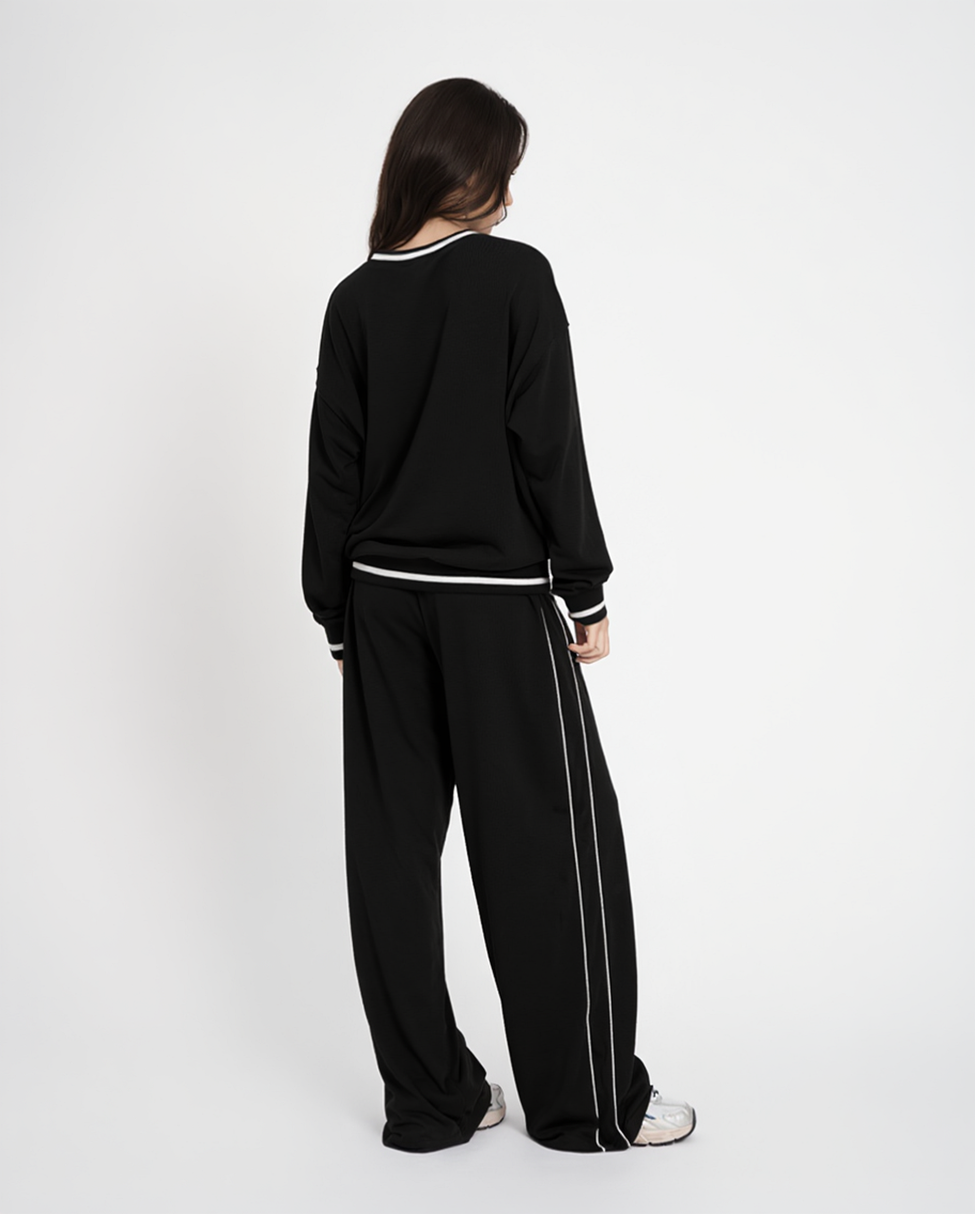 Femme Pullover - Black