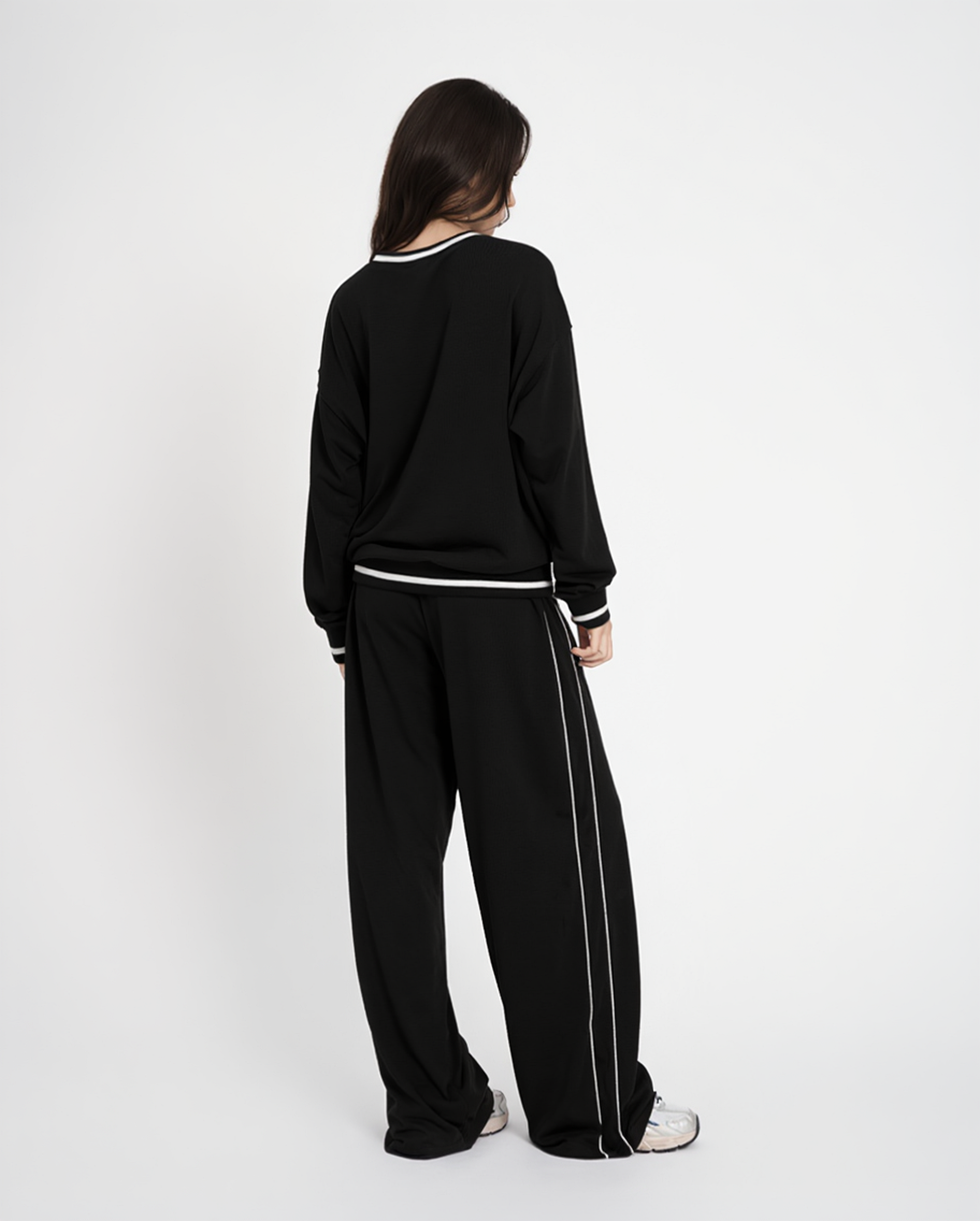 Femme Pullover - Black