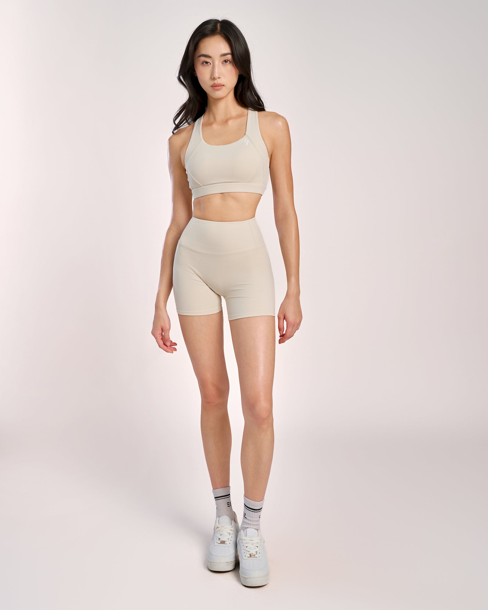 Focus - White
