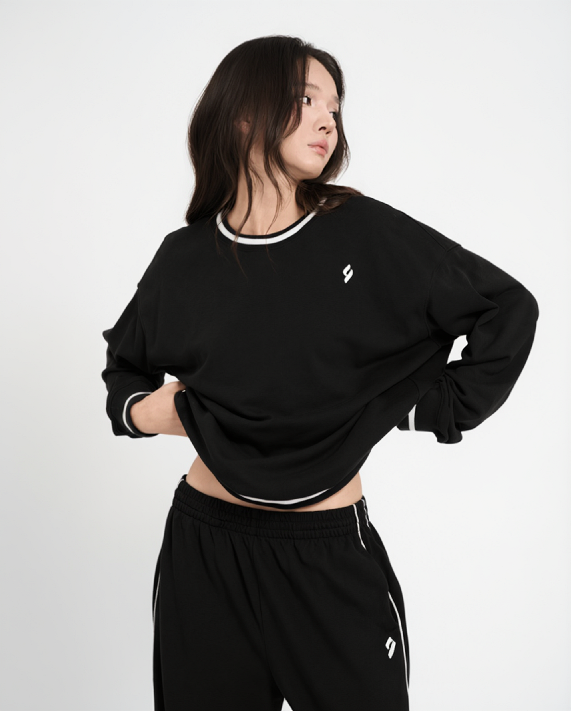 Femme Pullover - Black