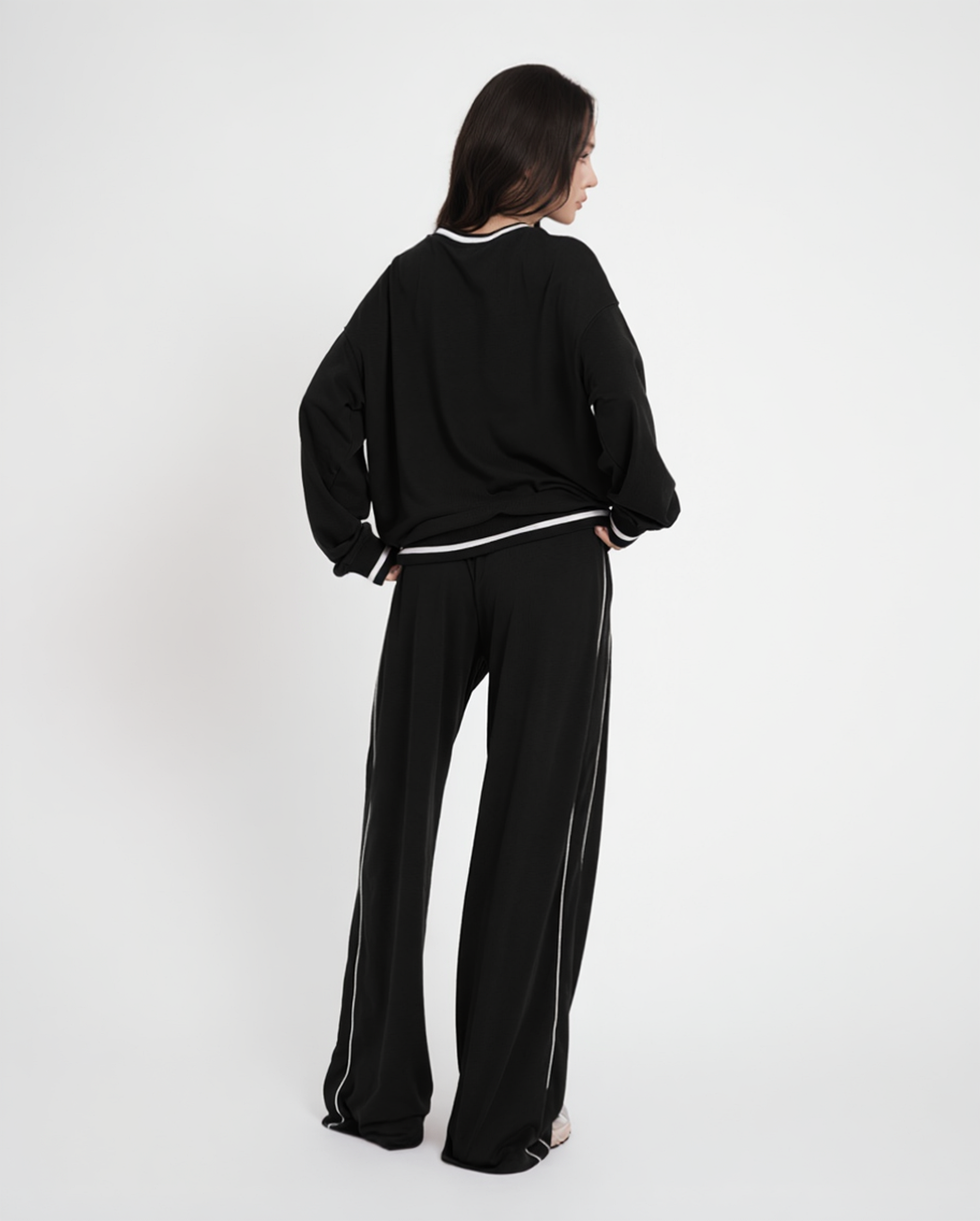 Femme Pullover - Black